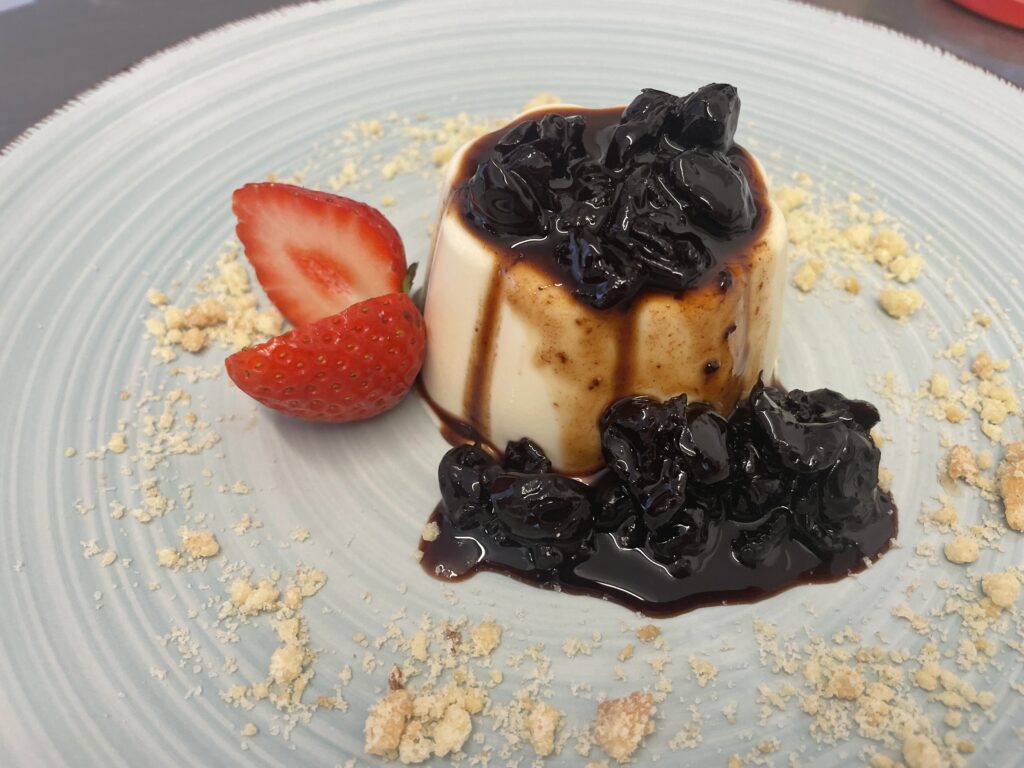 Vanilla panna cotta served with fruit